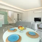 Kanyon Peninsula Villa