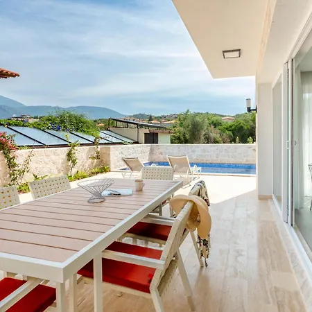 Kanyon Peninsula Villa