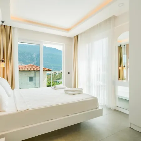 Kanyon Peninsula 卡斯