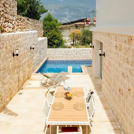 Kanyon Peninsula 卡斯