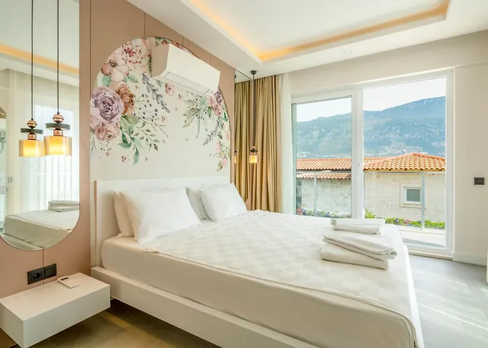Villa Kanyon Peninsula Kaş