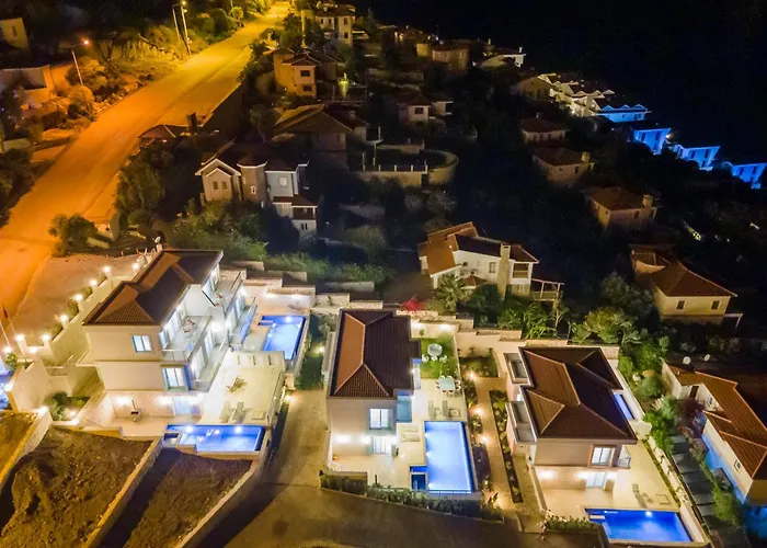 Kanyon Peninsula Villa *