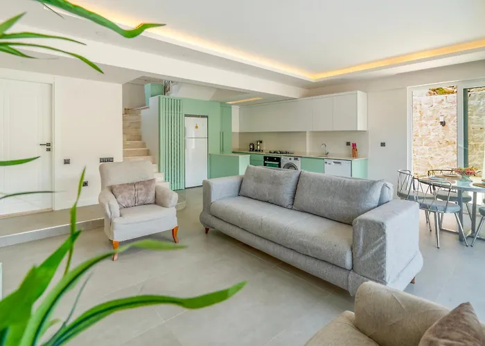 Kanyon Peninsula Kaş