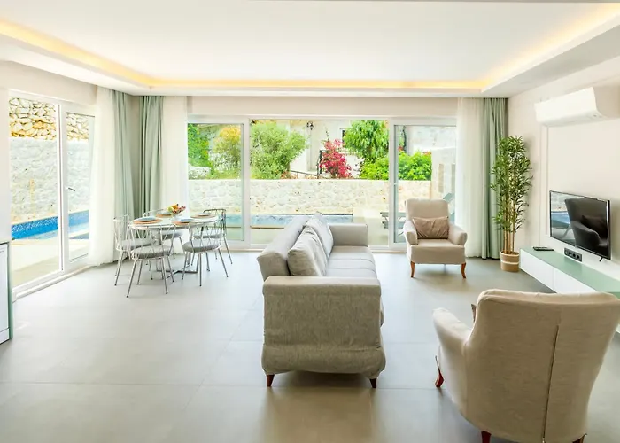 Kanyon Peninsula * Kaş