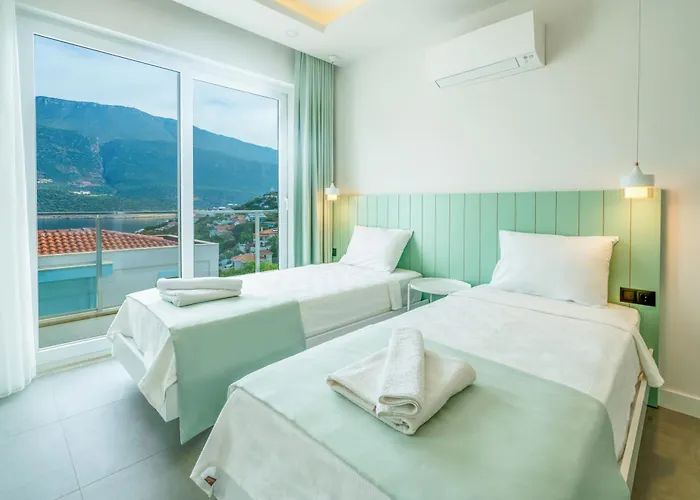 Kanyon Peninsula Villa *