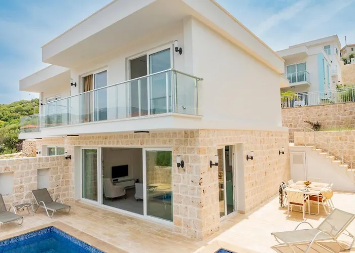 Kanyon Peninsula Villa *